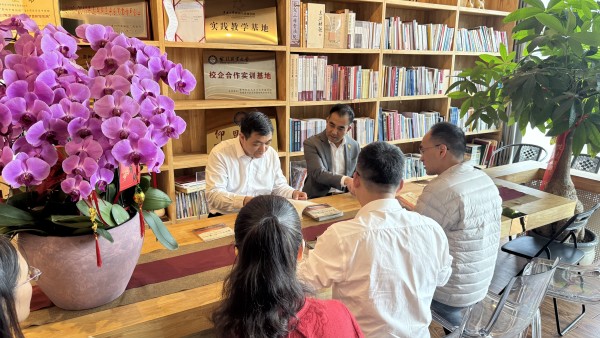 图三